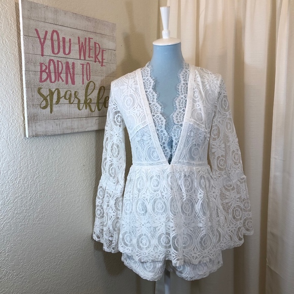 Boohoo Pants - Boohoo Lace Romper ZOE Crochet Peplum Playsuit, 8